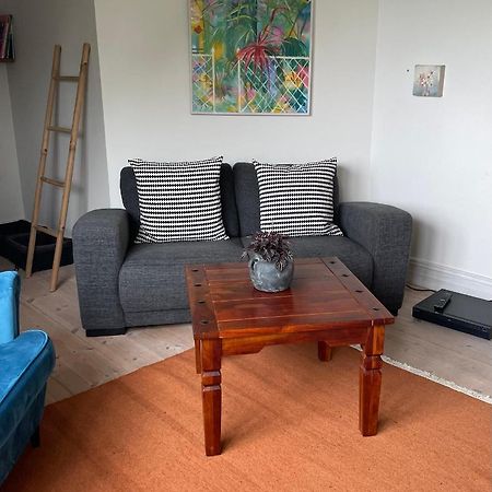 Dobbeltvaerelse I Smuk Palaevilla Stenstrup エクステリア 写真