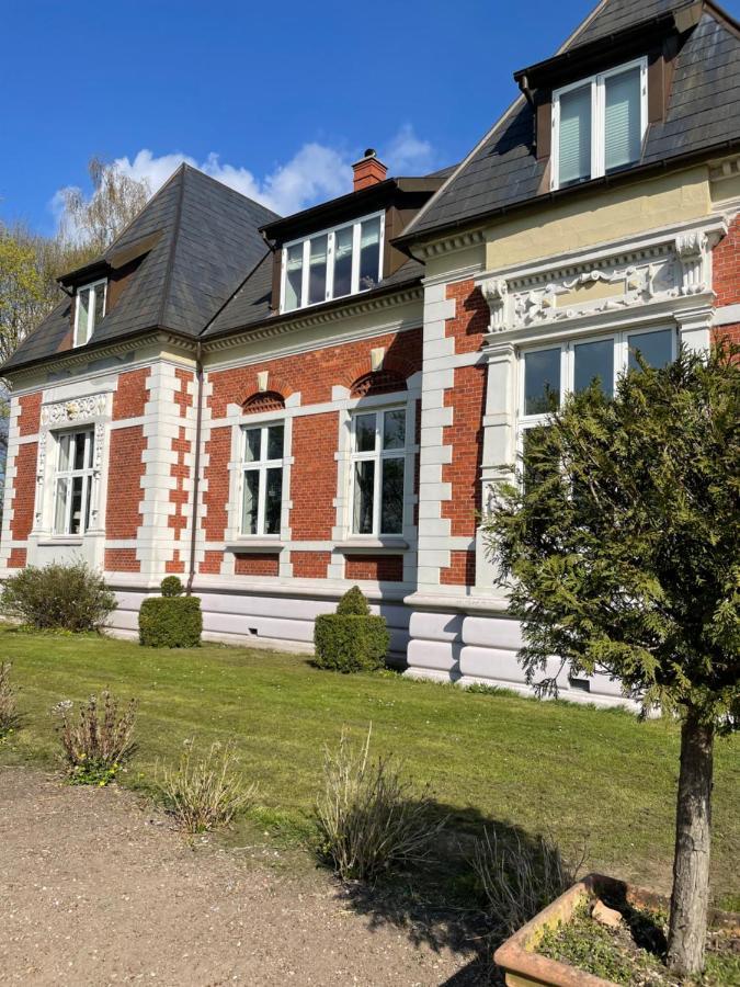 Dobbeltvaerelse I Smuk Palaevilla Stenstrup エクステリア 写真